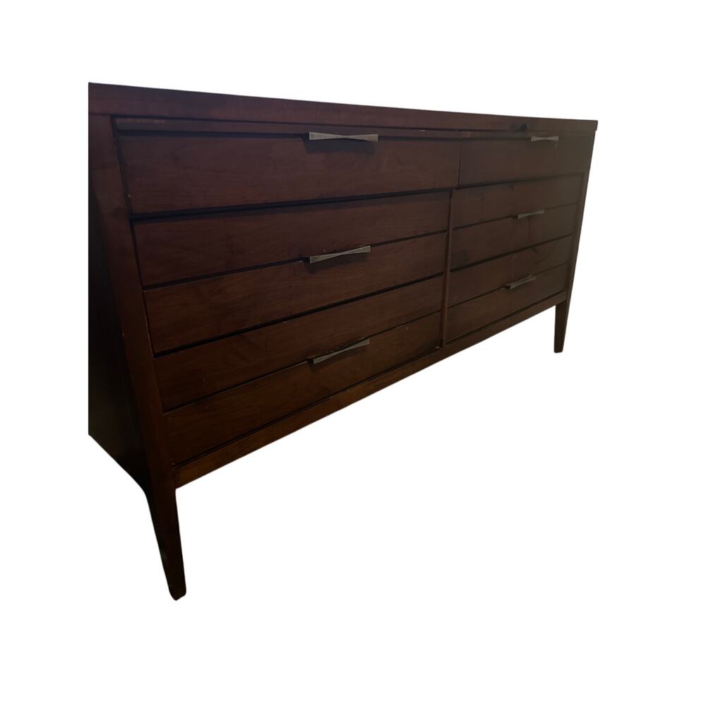Mid-Century Modern LANE Walnut 9-Drawer Dresser – Bowtie Inlay – Rare